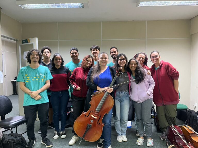 Oficinas para alunos do Vale Música. Foto divulgação 01