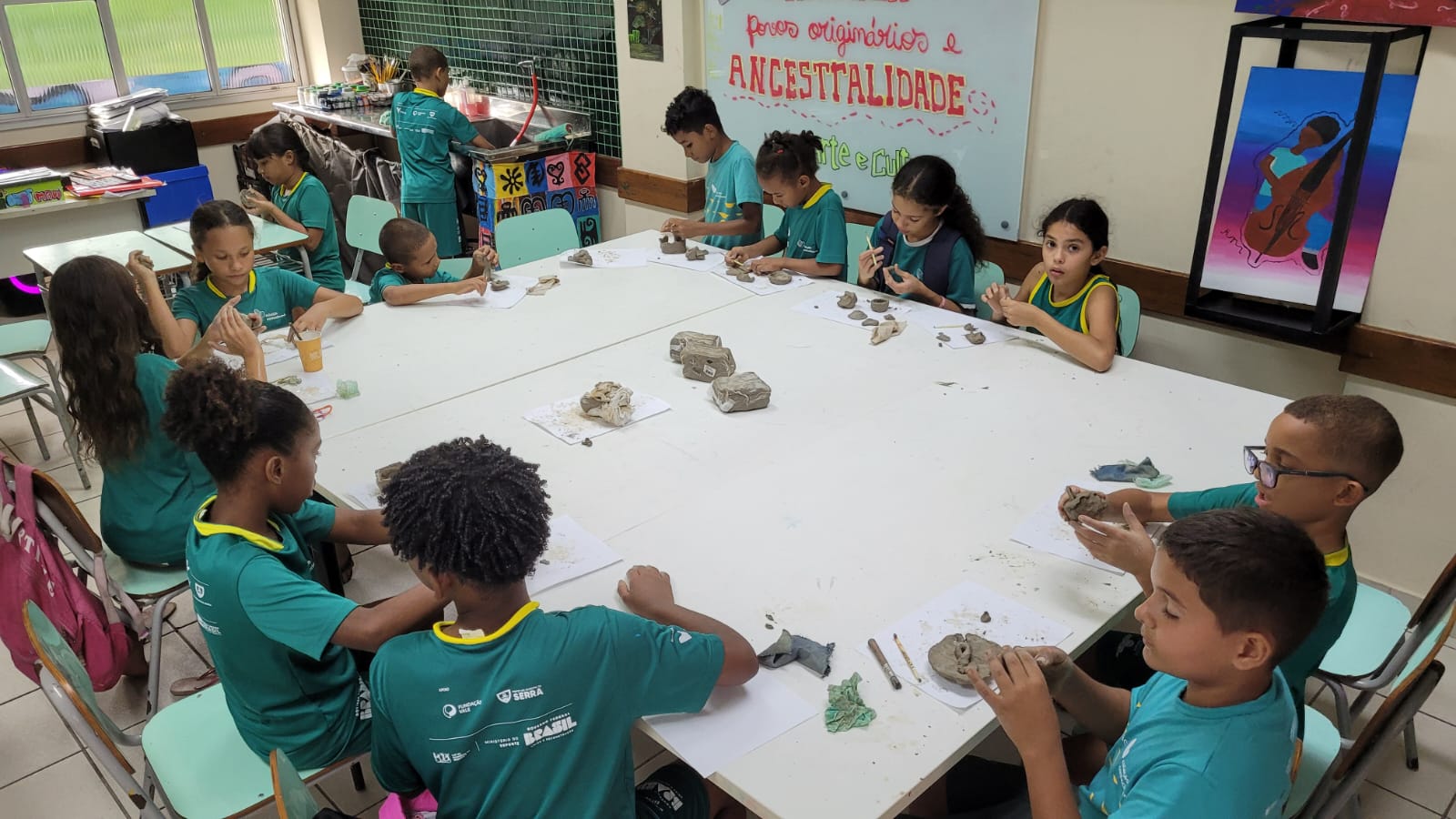 Semana de atividades diversas da Estação Conhecimento promove lazer, criatividade e integração entre educandos