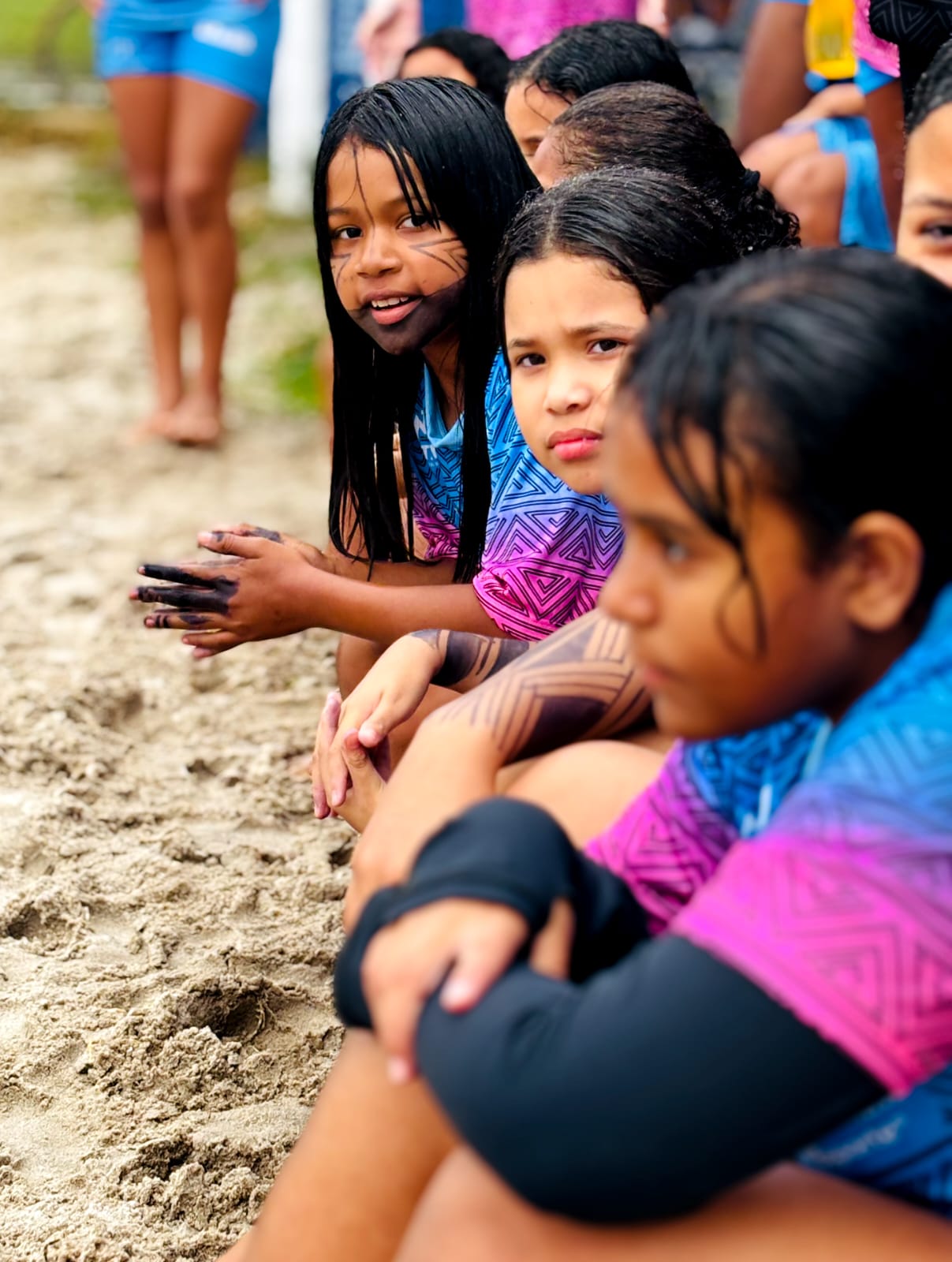 Educandos participam de festival de futebol na aldeia de Caieiras Velha, em Aracruz