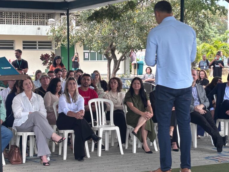 Inauguração da usina fotovoltaica na Estação Conhecimento Serra. Foto Naira Pinudo.JPG 02