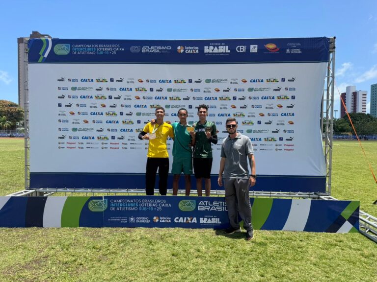 Educandos de atletismo da EC Serra no Campeonato Brasileiro Sub-16, em João Pessoa