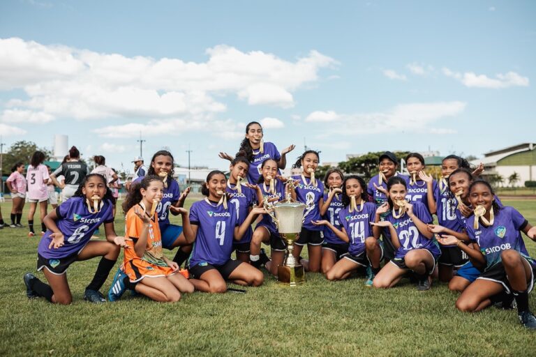 Segundo ciclo de atividades de formação de futebol feminino promovido pelo Clube de Regatas do Flamengo, em parceria com a Estação Conhecimento Serra e a Sesport. (1)